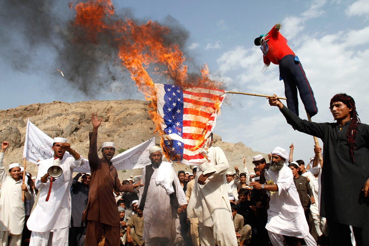 Зачем америке йемен. США против Афганистана 2001. Война в Афганистане США 2001. Америка Афганистан талибы.