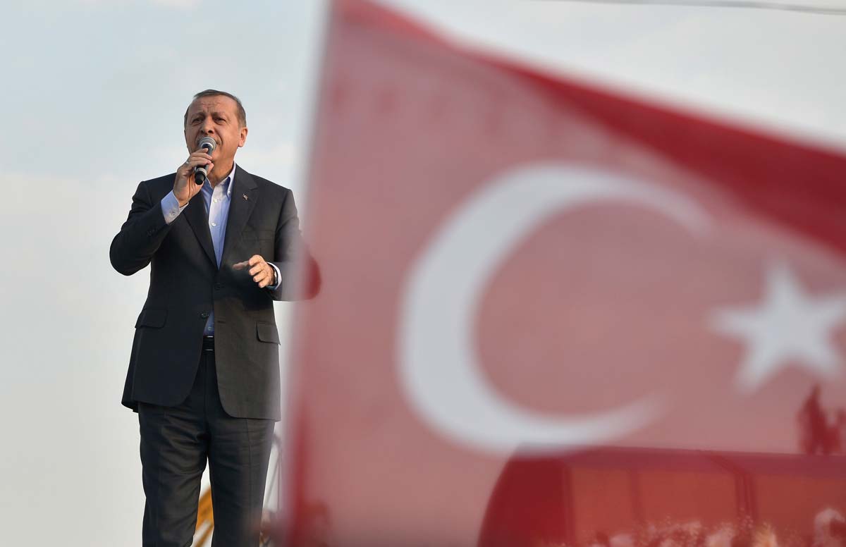 Реджеп Тайип Эрдоган выступает на митинге
